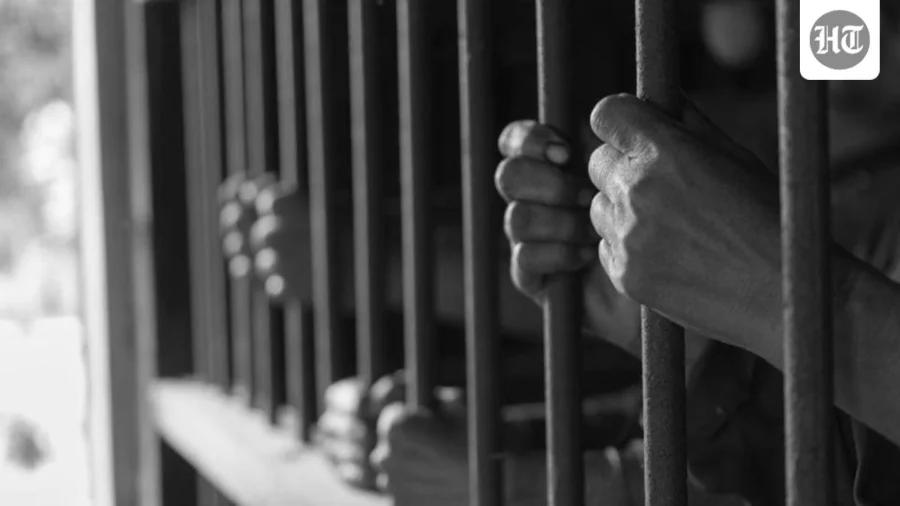 Delhi: 4 Arrested for Extorting Men via Fake Dating Profiles