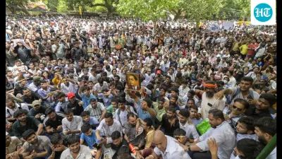 CJP: Online movt seeks edu reforms in stir at Jantar Mantar