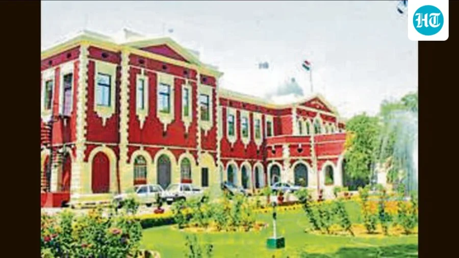 Jharkhand HC helps two female teachers get their jobs back