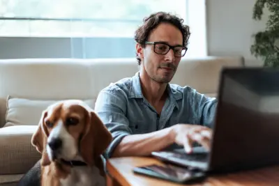 After forcing workers back to the office, Goldman Sachs and JPMorgan Chase are now letting their staff work remotely—but only for the World Cup