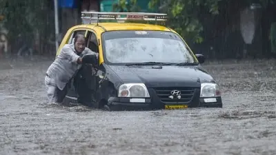 Cong MP accuses Maharashtra govt of insensitivity over Mumbai rain tragedies