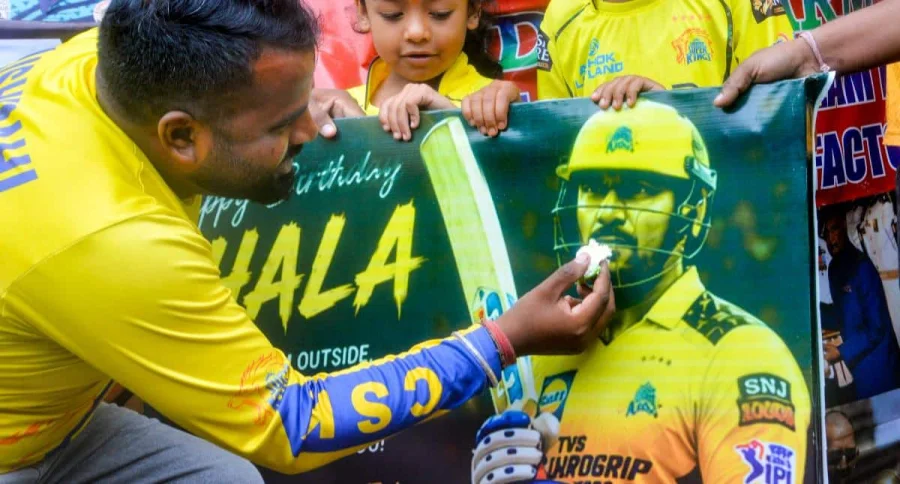 Tamil Nadu CM Pens Emotional Birthday Post For MS Dhoni
