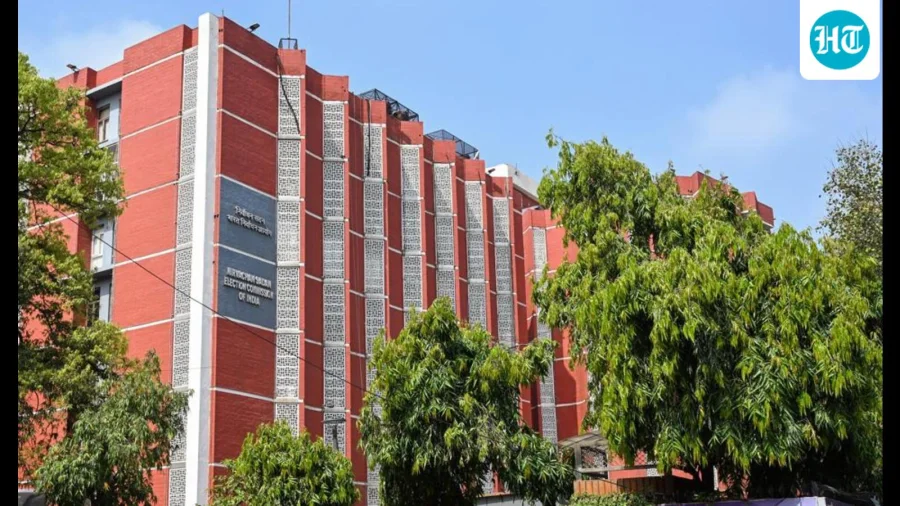 EC extends Delhi SIR schedule, final roll-on Aug 17