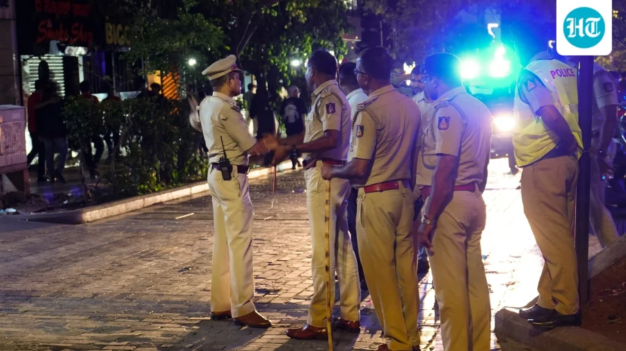 Karnataka doctor murder: Wife found 'scrolling' phone beside husband's body, made 'incoherent' statements