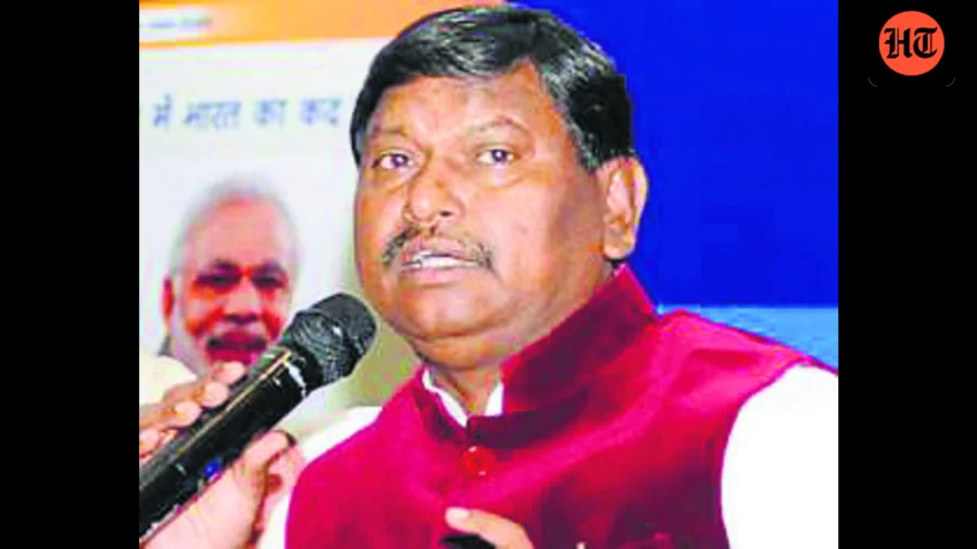 Former CM Arjun Munda demands probe into fatal blood transfusion error in Khunti hosp