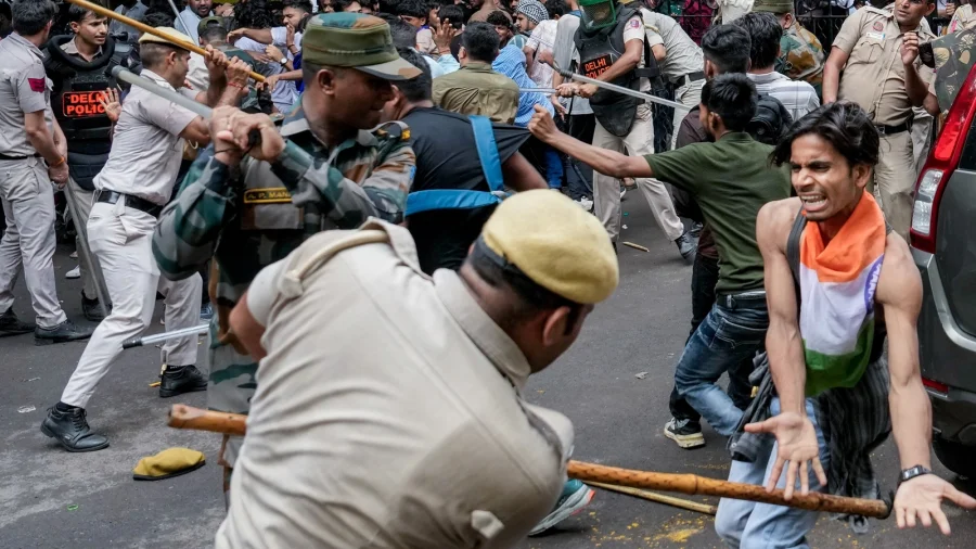 'Preserve CCTV': Delhi HC on plea alleging police brutality during CJP protest