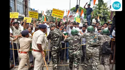 Cong, BJP supporters clash during Ranchi protest