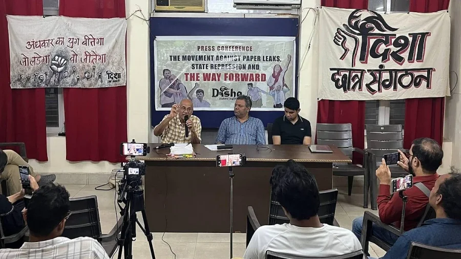 Activists demand pellet gun ban, withdrawal of cases against student protesters