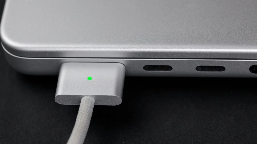 MagSafe vs. USB-C: Which is better for charging your MacBook?