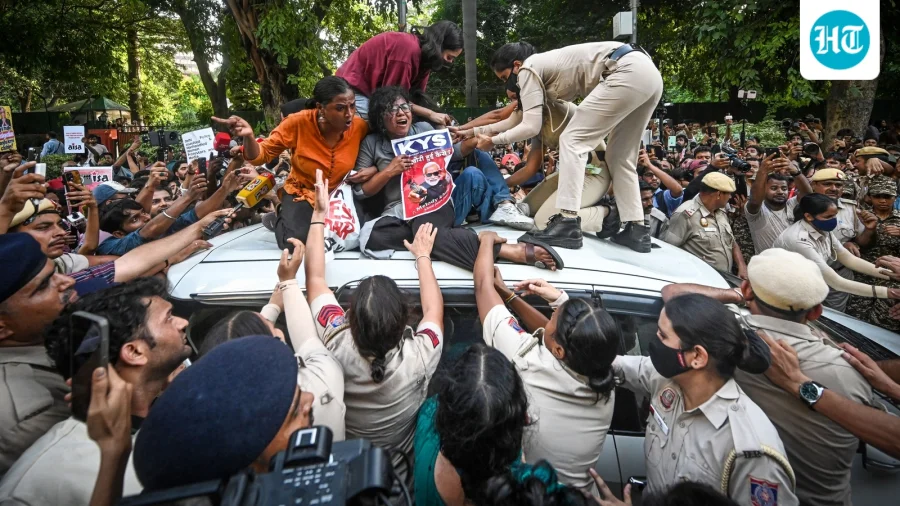 AISA says Neha Bora picked up by cops in ‘private vehicle’, Delhi Police deny claim